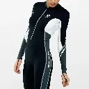 SP_65782X00_Rash_Guard_Steamer_03.webp